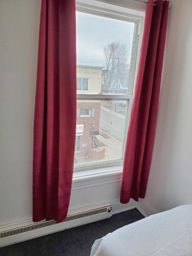 Hull Booking-Eddy- Single Room With Self Check-In المظهر الخارجي الصورة