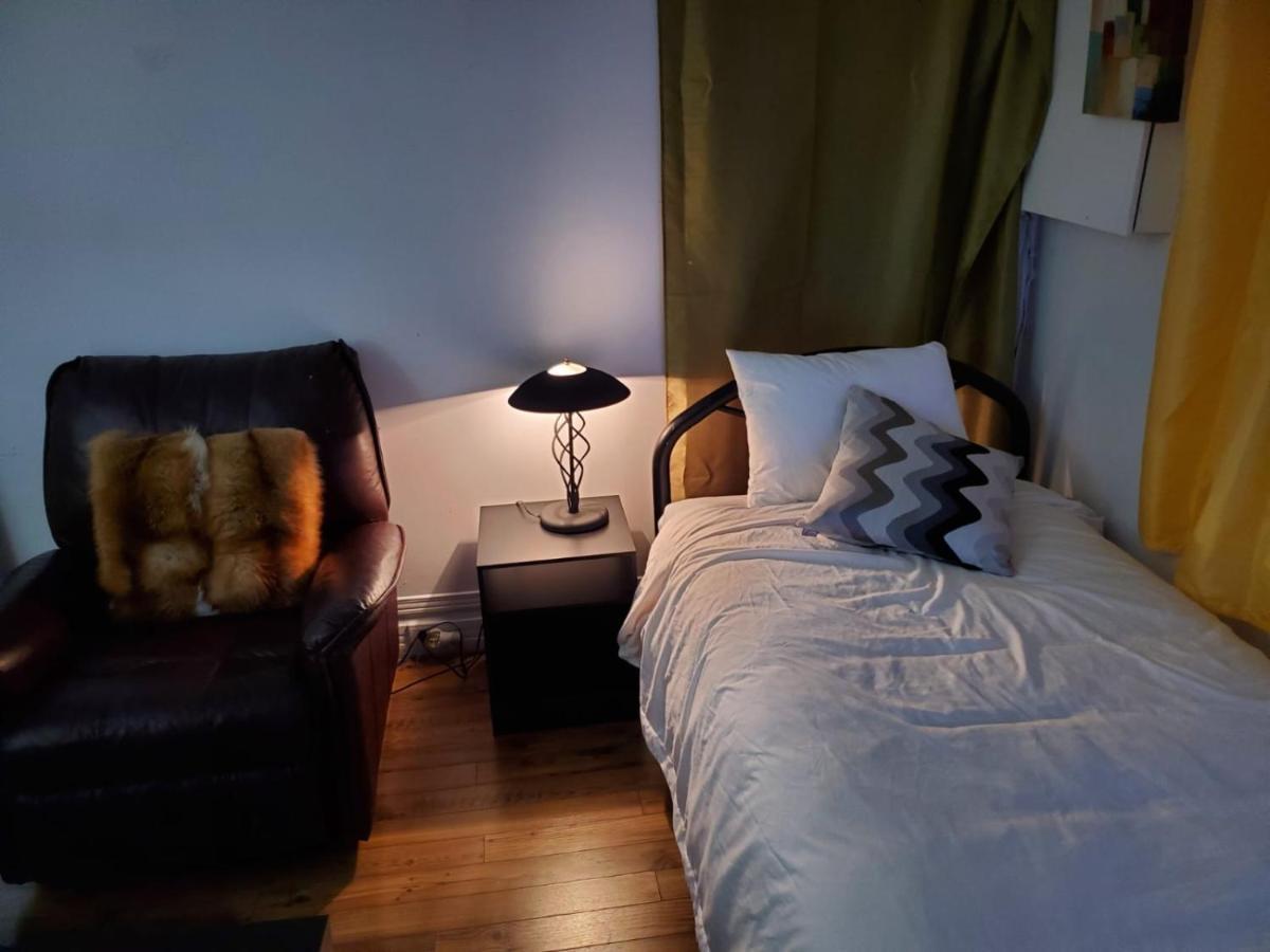 Hull Booking-Eddy- Single Room With Self Check-In المظهر الخارجي الصورة