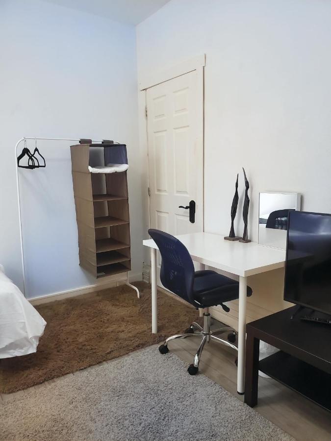 Hull Booking-Eddy- Single Room With Self Check-In المظهر الخارجي الصورة